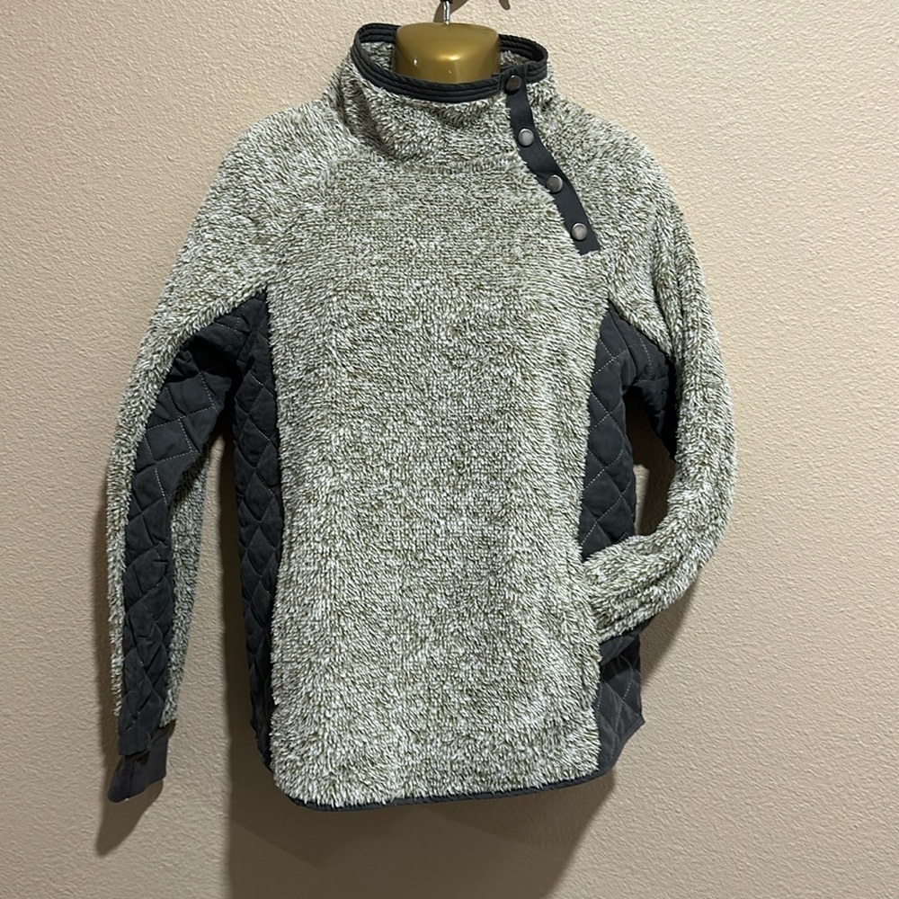 HEM & THREAD Two Tone Faux Fur Asymmetrical Snap Pullover, Size S, NWT